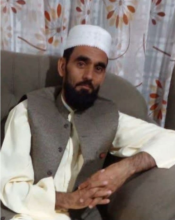 جێگریی پەروەردەیی ڕاهێنانی جەماعەتی ساڵحاوا لەگەڵ دوو مناڵی کۆچی دواییان کرد.